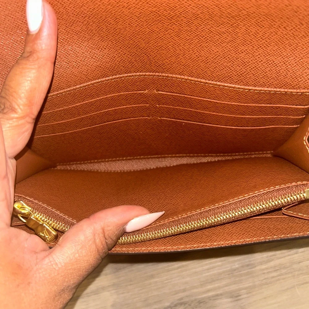 Louis Vuitton Monogram Sarah‎ Wallet